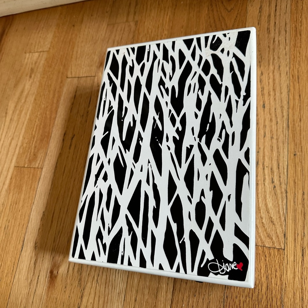 Diane Von Furstenberg  Abstract Jewelry Box Target and Neimen Marcus Collab